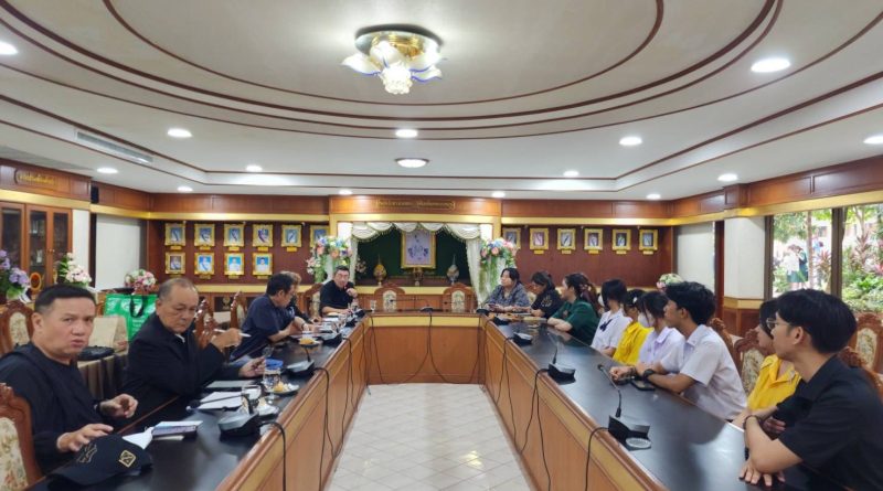 สมาคมประชุมร่วมกับโรงเรียนหอวังเพื่อจัดทำโครงการพัฒนาศักยภาพของนักเรียนโรงเรียนหอวัง