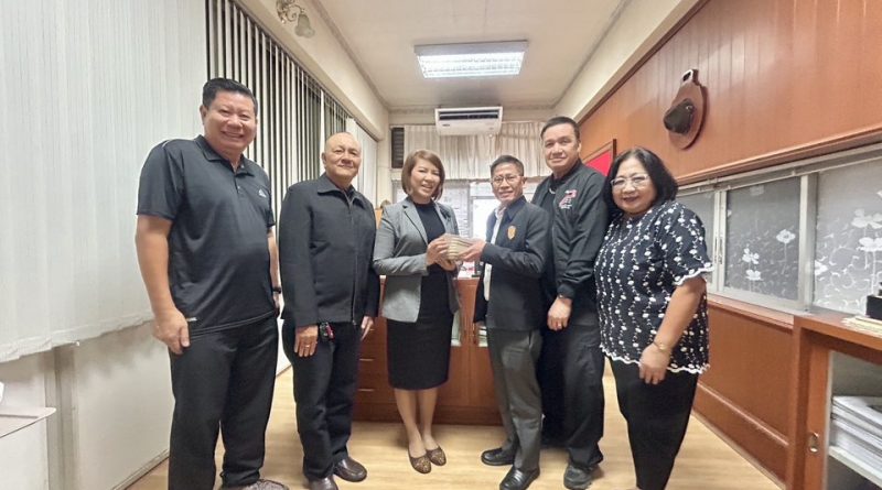 สมาคมนักเรียนเก่ามัธยมหอวังฯมอบเงินสนับสนุนโครงการห้องเรียน AI